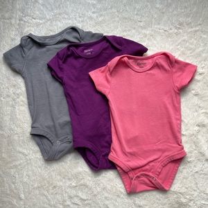 6-12 month springtime onesies 3-pack